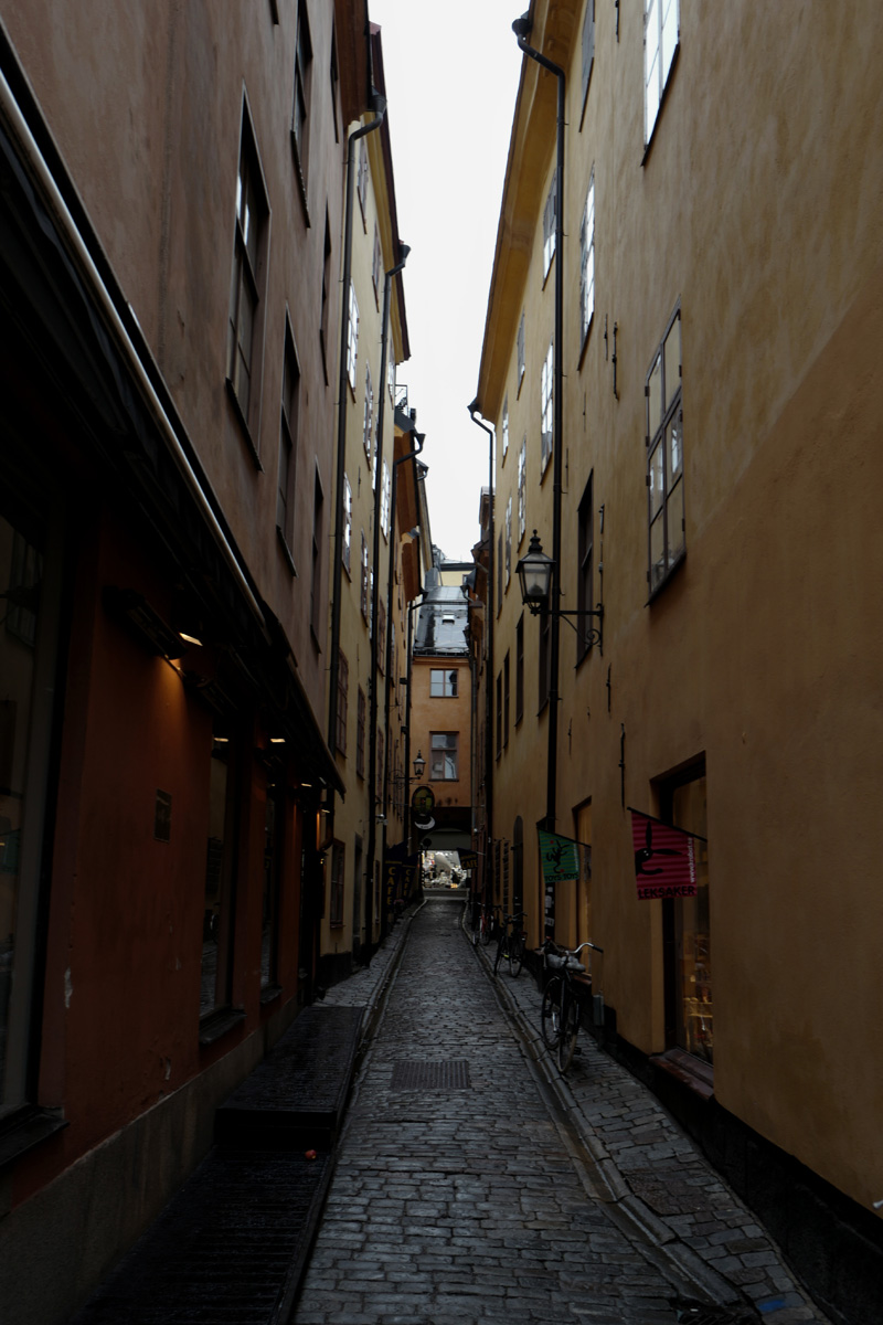 stockholm-gasse-dirk-menker