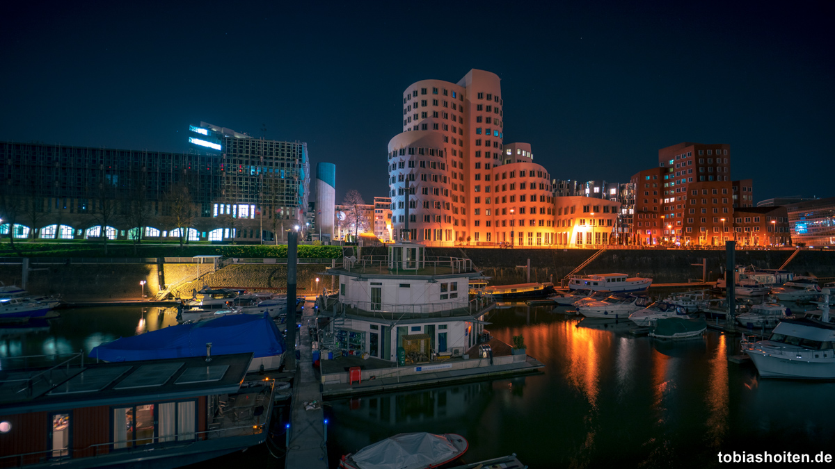 duesseldorf-fotospots-medienhafen-tobias-hoiten-1