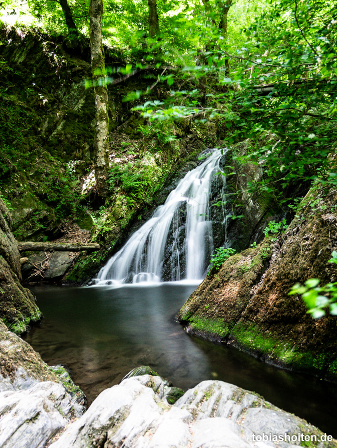 fotospots-mosel-maria-martental-wasserfall-tobias-hoiten