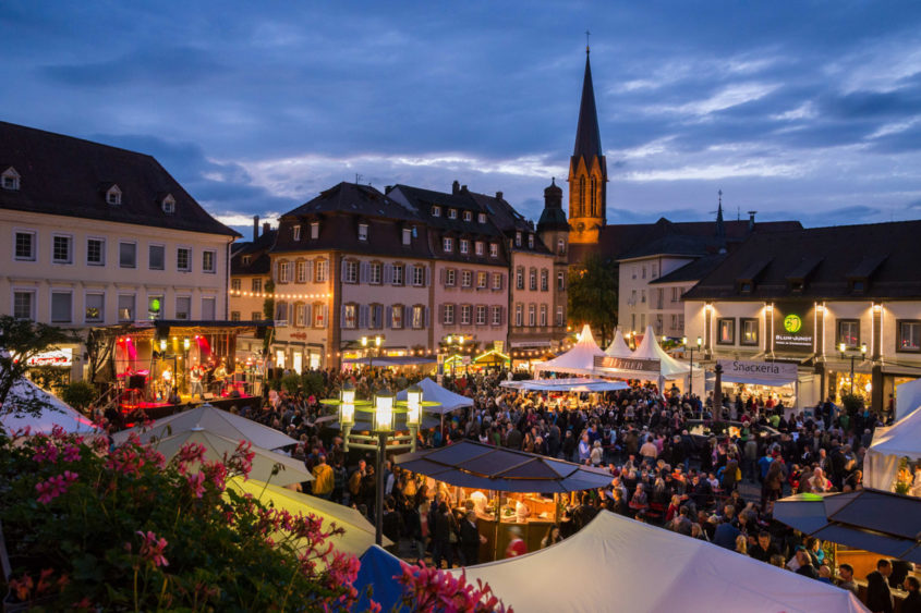 schwarzwald-staedtetrip-emmendingen-weinfest-martin-ziaja